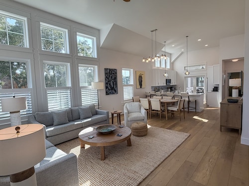 WV65: Sweet Tea | Newly Constructed | Central Location