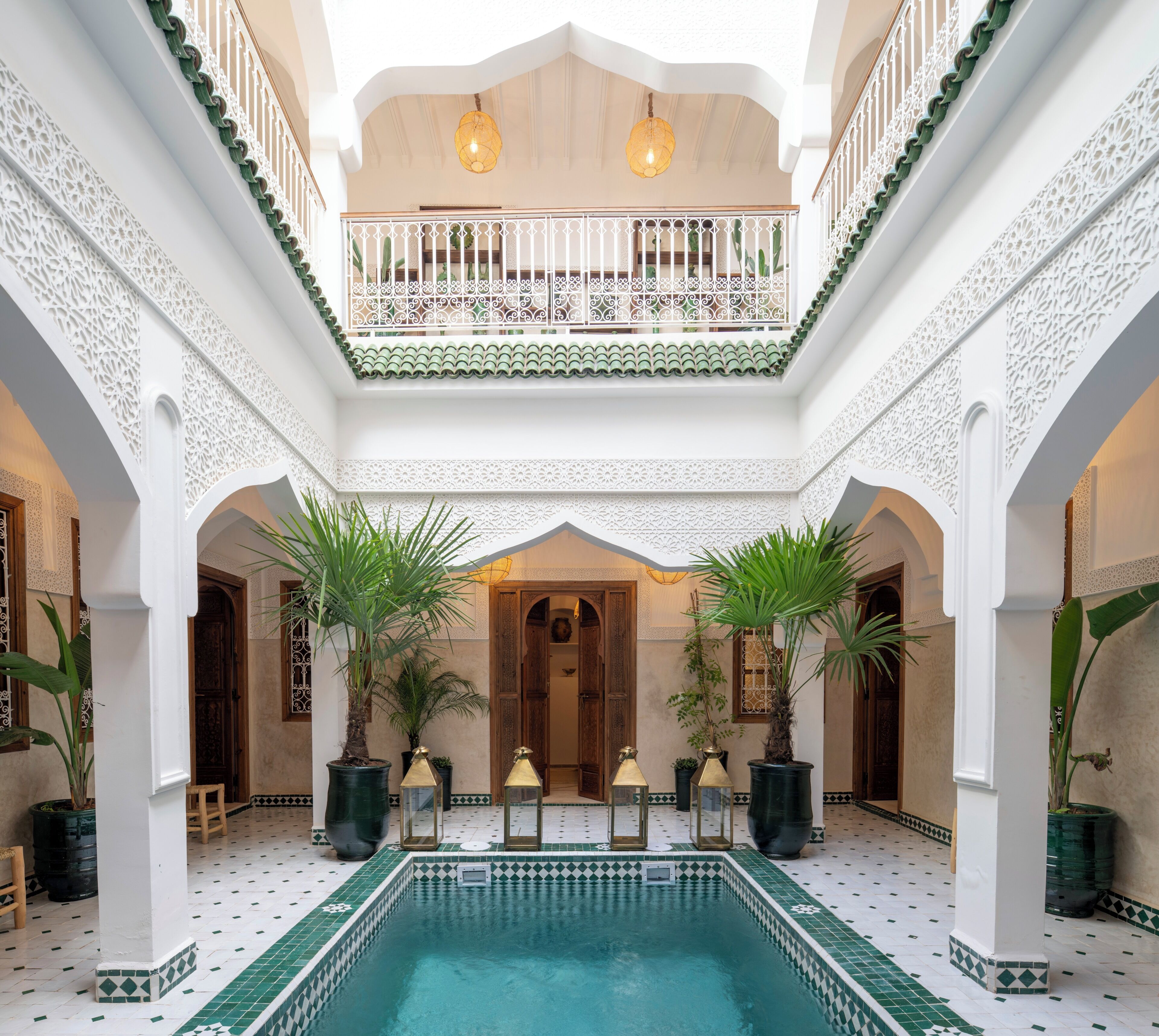 2 indoor pools
