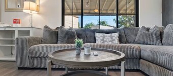 Scottsdale & PHX Retreat 4BR Near Golf & Dining