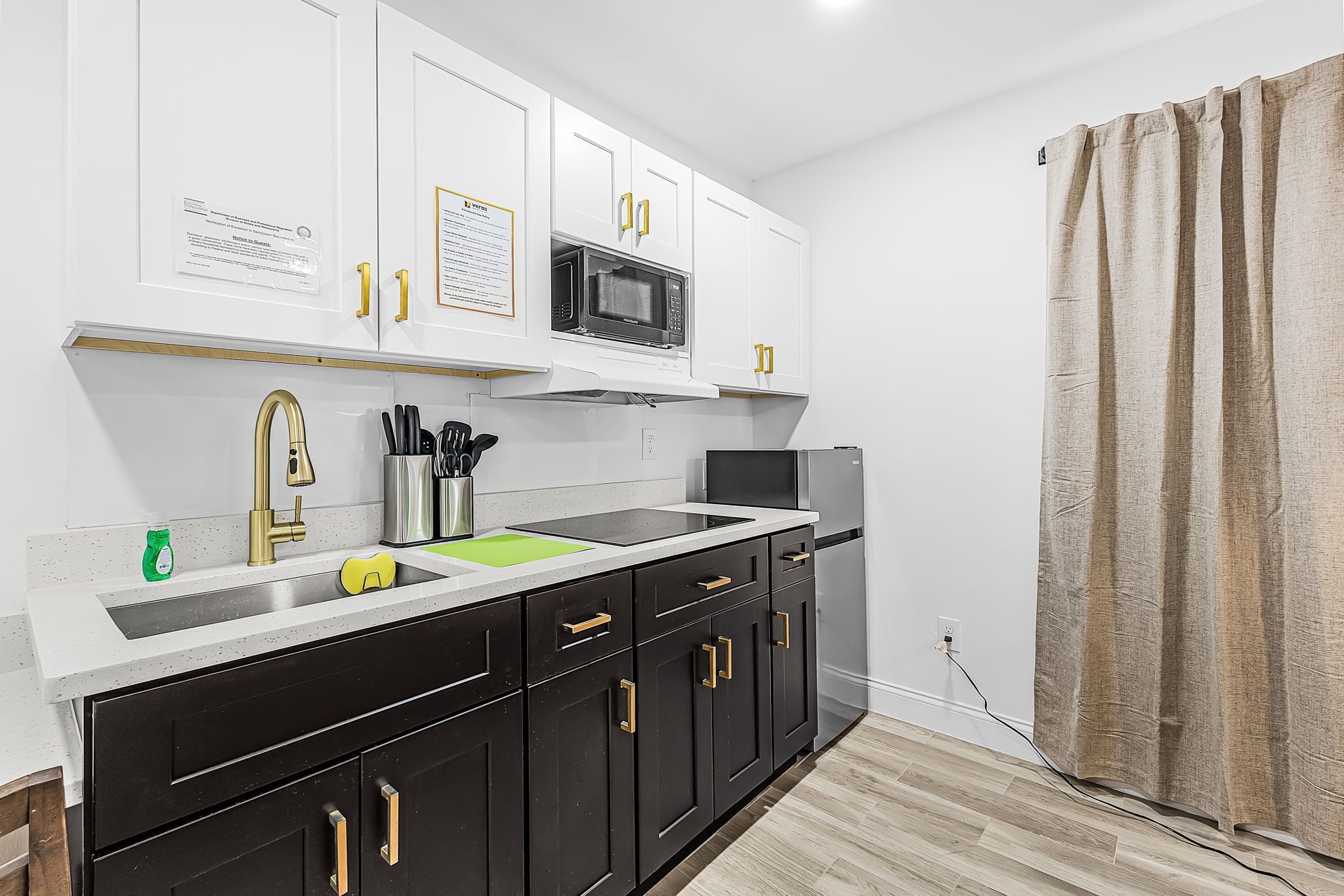 Comfort Studio Suite | Private kitchen