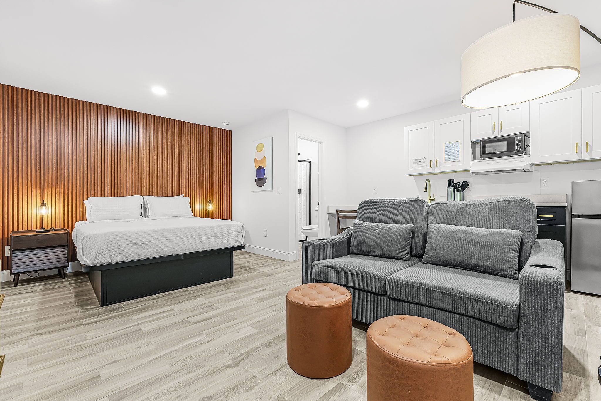 Comfort Studio Suite | In-room safe, desk, iron/ironing board, free WiFi