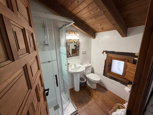 Rural House in Lagunas de Ruidera - Dulcinea-Pool-Barbecue-Swimming Pool-Jacuzzi-Pets