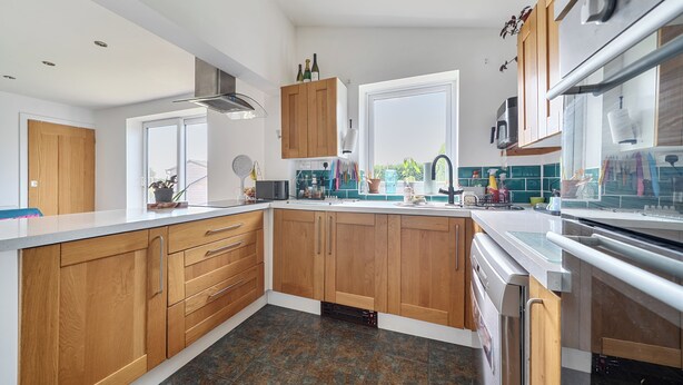Private kitchen - Sea Palling 2 bed /2 Bath Beach Apartment Sleeps 4 (Norwich)