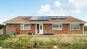 Exterior - Sea Palling 2 bed /2 Bath Beach Apartment Sleeps 4 (Norwich)
