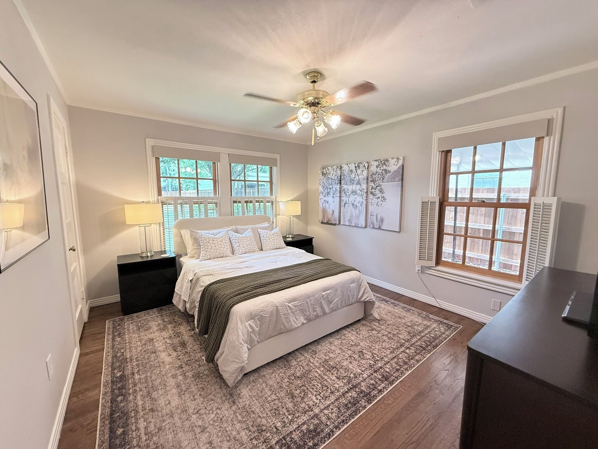 2 habitaciones, escritorio, wifi gratis y ropa de cama 