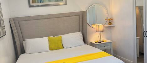 1 bedroom, iron/ironing board, WiFi