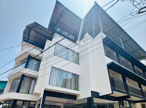 Hotel Ozone Residency