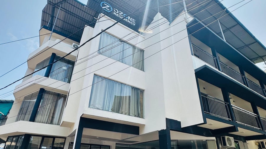 Hotel Ozone Residency
