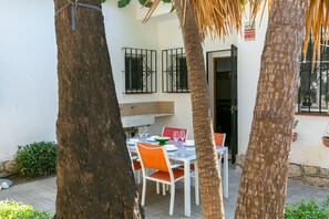 Outdoor dining - Málaga Villa (Malaga)