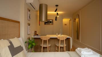 Comfort Apartment, Non Smoking, City View