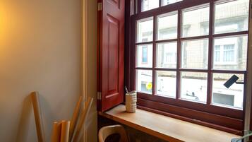 Comfort Studio, City View | Interior