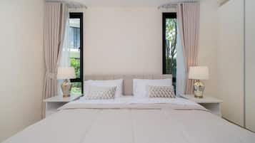 Villa, Balcony, Garden View | In-room safe, blackout drapes, iron/ironing board, free WiFi