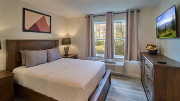 Apartment, 1 Queen-Bett und Schlafsofa (The Ruby 111) | 1 Schlafzimmer