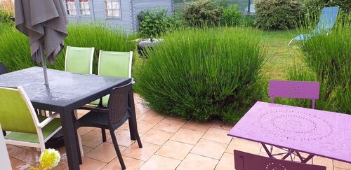 Modern Cottage near Blois Chambord with Private Terrace, Garden, and Wi-Fi