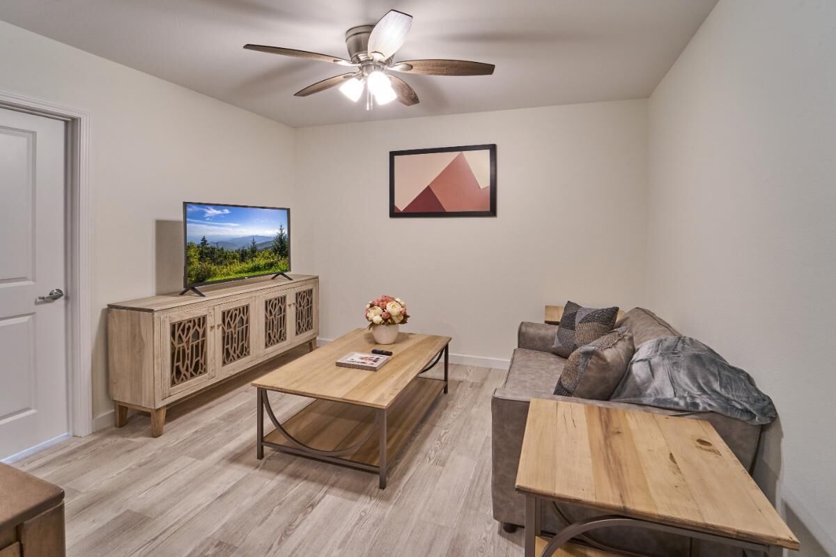 Kondominium, 1 Tempat Tidur Queen dengan tempat tidur Sofa (The Ruby 113) | Area keluarga