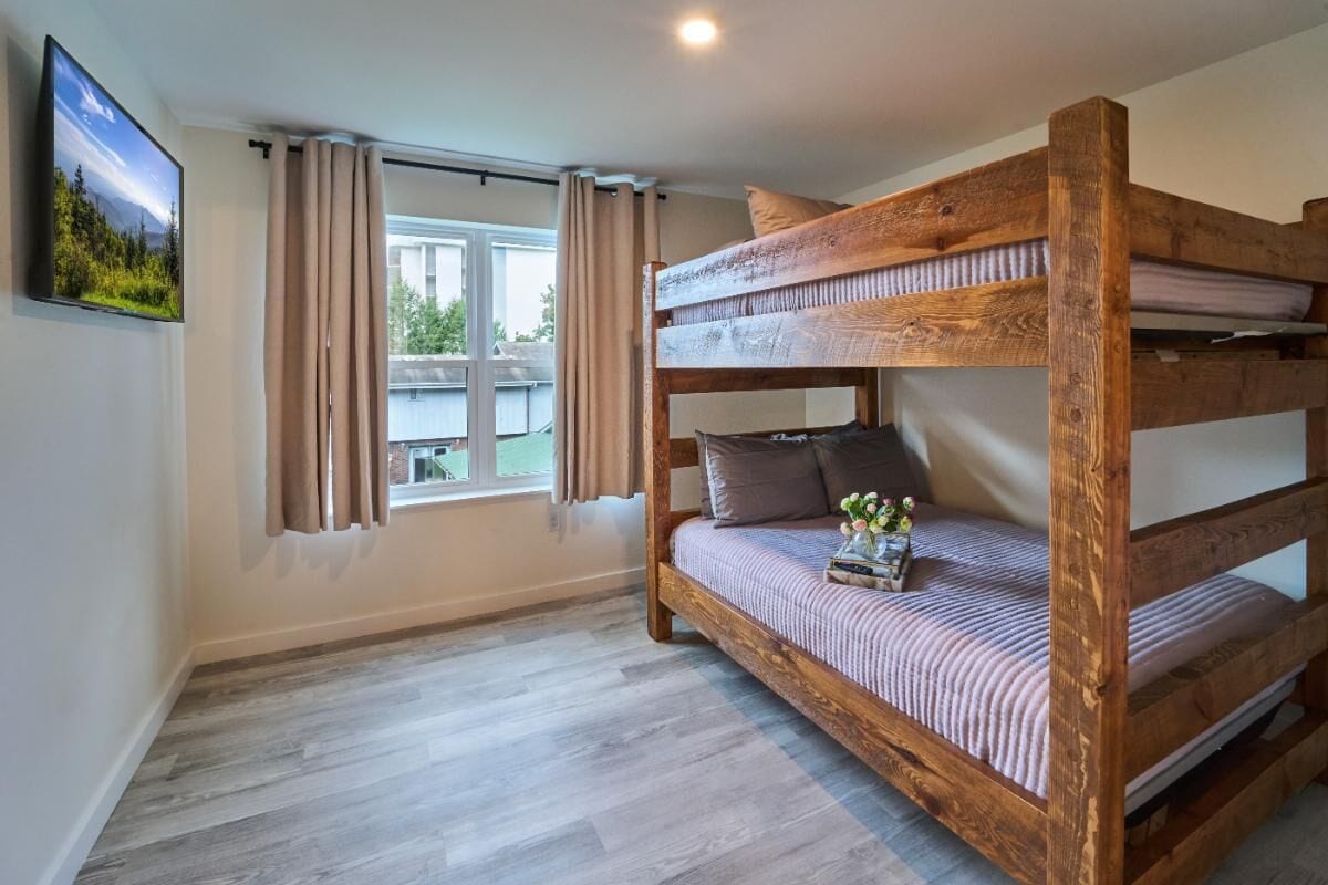 Apartment, 1 Queen-Bett und Schlafsofa (The Ruby 201) | 2 Schlafzimmer