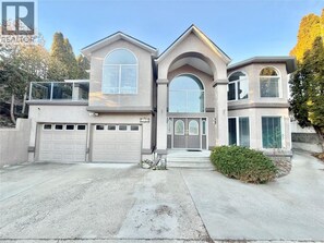 Exterior - Valley Rental. (Osoyoos)