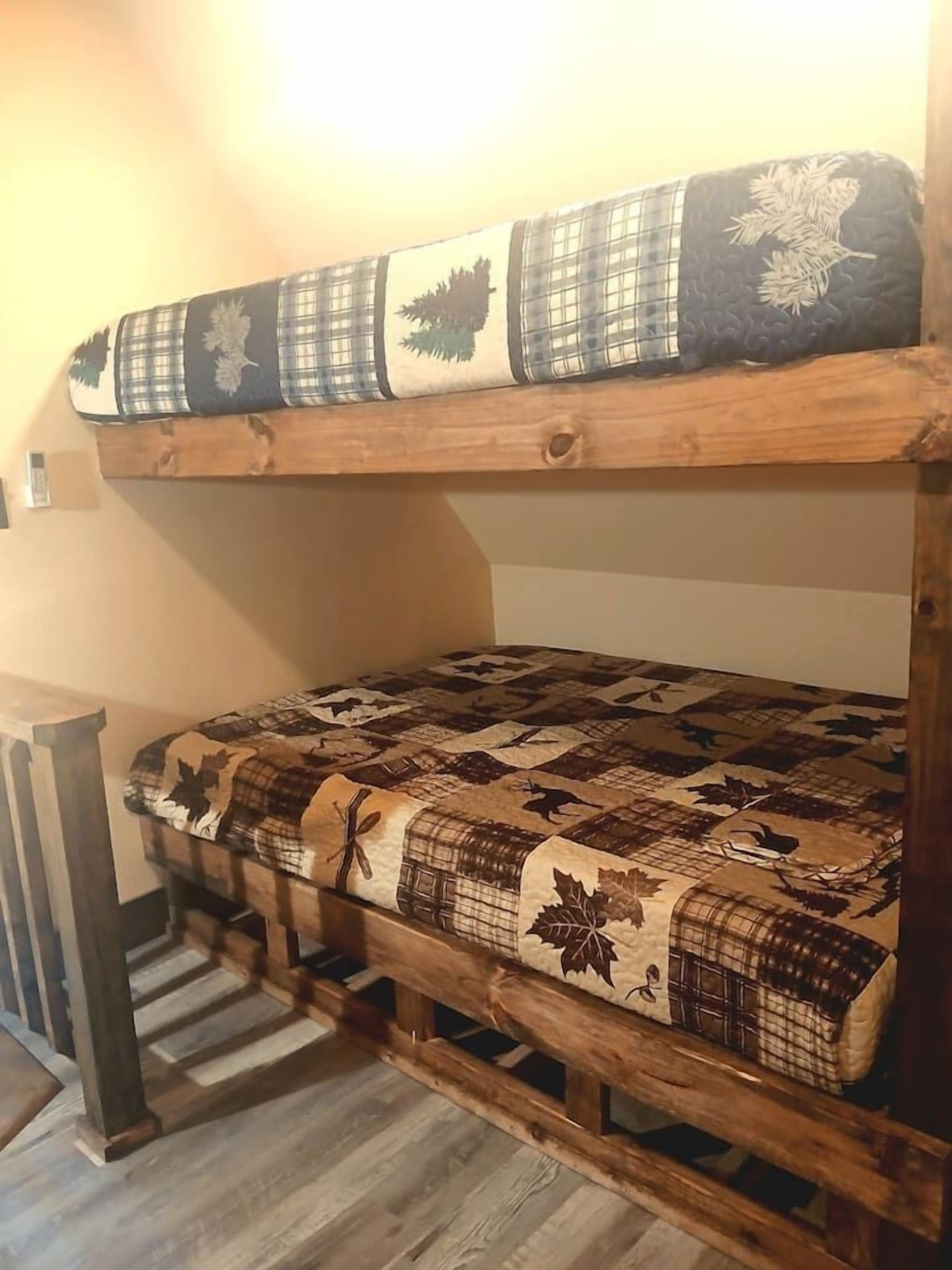 WiFi, bed sheets