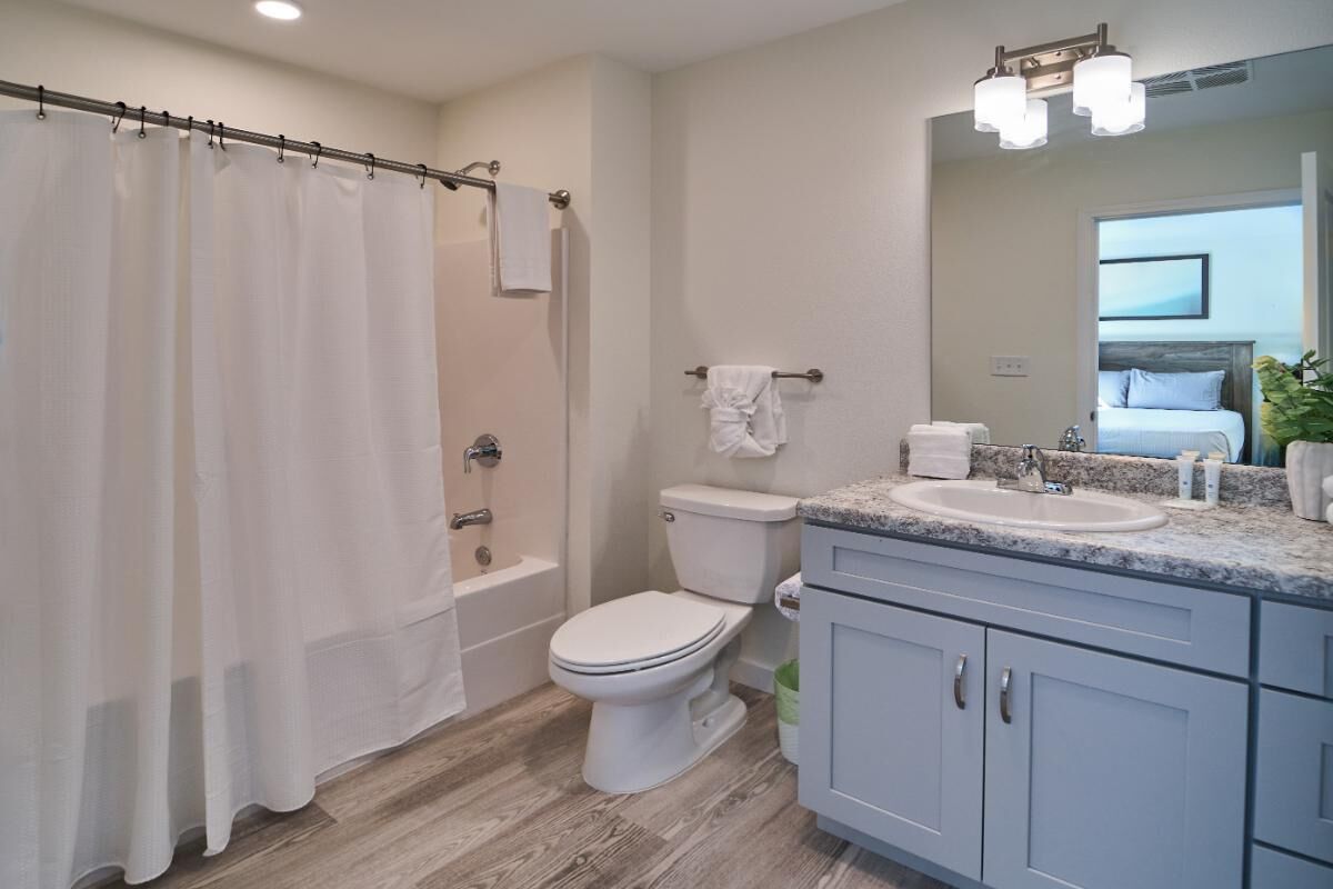 Condo, 1 Queen Bed with Sofa bed (The Ruby 212) | Bathroom