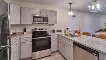 Condo, Multiple Beds (The Ruby 301) | Private kitchen