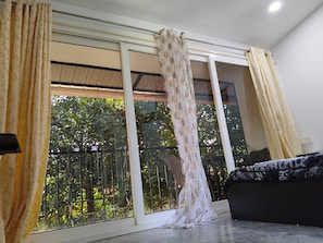 Deluxe Single Room, Balcony | Interior - Eva Rooms 50 mtr From Ashwem Beach (Ashvem)