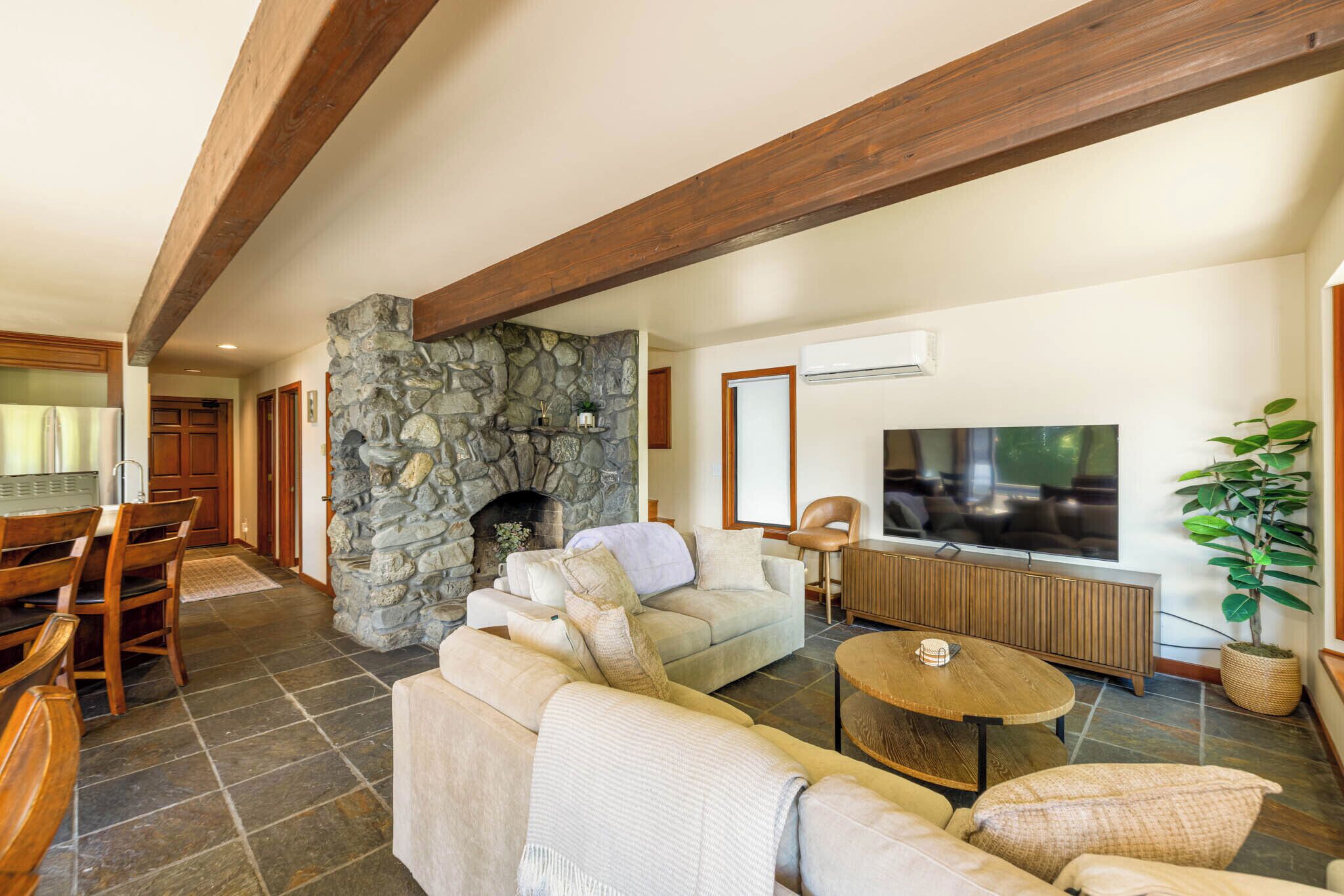 Private Lakefront Estate - 2 Homes In Olympic National Park - Private Beach - Olympic National Park, WA