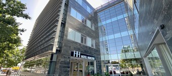 HOTEL HUALTON