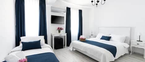 Habitació triple Comfort, vistes al mar | Wifi gratuïta
