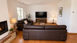 TV, ping pong - La Villa Peace & Goodness (Vidauban)