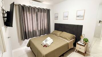 Comfort Double Room | Iron/ironing board, free WiFi