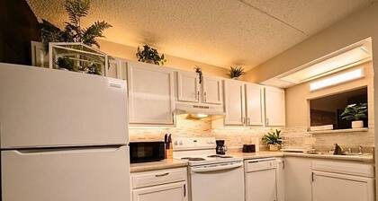 Elite Echelon Suite•Pool•Fireplace