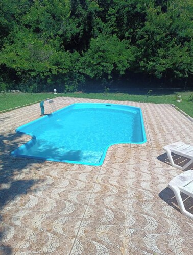 Country house in Cruzeiro, SP, with pool, gourmet area and leisure facilities near Canção Nova.