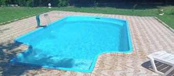 Country house in Cruzeiro, SP, with pool, gourmet area and leisure facilities near Canção Nova.