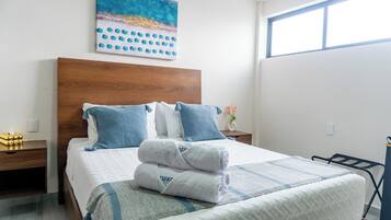 Standard Room, Non Smoking | Desk, iron/ironing board, free WiFi