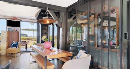 Chambre d’hôtes « Escale Sauzonnaise - La Baie » avec vue mer, piscine partagée et Wi-Fi
