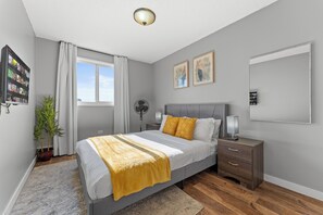 2 slaapkamers, een strijkplank/strijkijzer, wifi, beddengoed