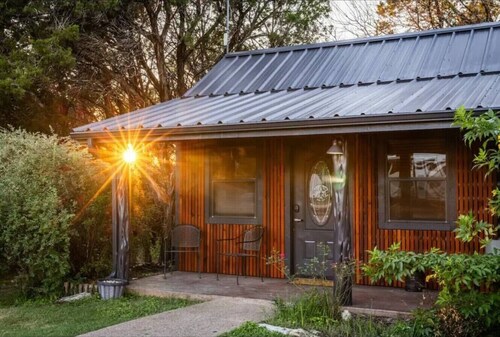 The Fantail at Nicole Creek Cabins