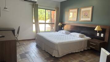 Deluxe Room | Free WiFi, bed sheets