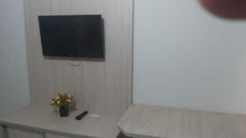 Deluxe-Apartment, Poolblick | Innenbereich