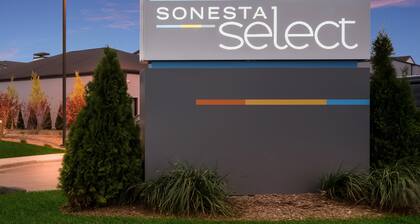 Sonesta Select Houston Iah Greenspoint