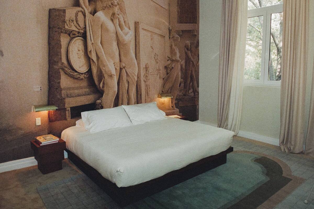 Deluxe Room | In-room safe, free WiFi