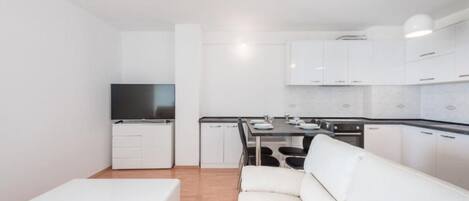 Huoneisto (Three Bedroom Apartment with Terrace ) | Yksityiskohta sisätiloista