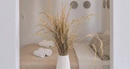Alkistis Exclusive Naousa