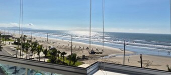 Apto c Varanda Vista Mar p 6 Pessoas em Cai ara