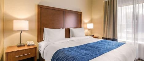 Suite Comfort | Una scrivania, tende oscuranti, ferro/asse da stiro, Wi-Fi gratuito