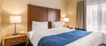 Comfort Suites