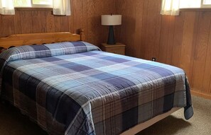 Berço de viagem, Wi-Fi de cortesia, roupa de cama