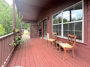Terrace/patio - Country Side House, With Beautiful Garden (Eureka Springs)