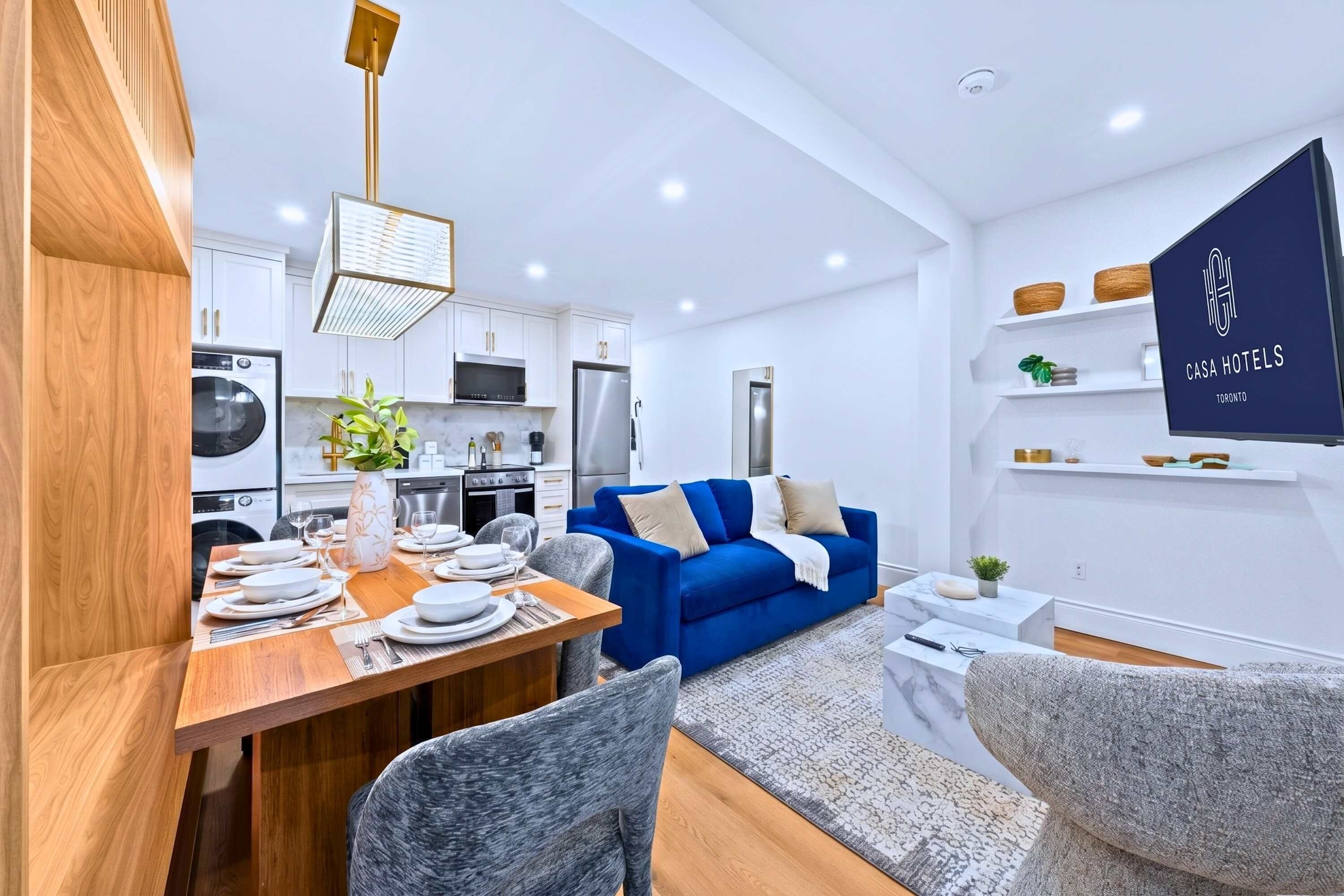 Studio (2 Bedrooms) | Front of property
