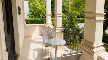 Chambre Double Supérieure, terrasse | Terrasse/Patio